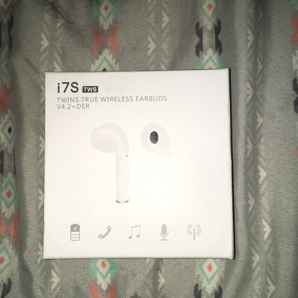 AirPods